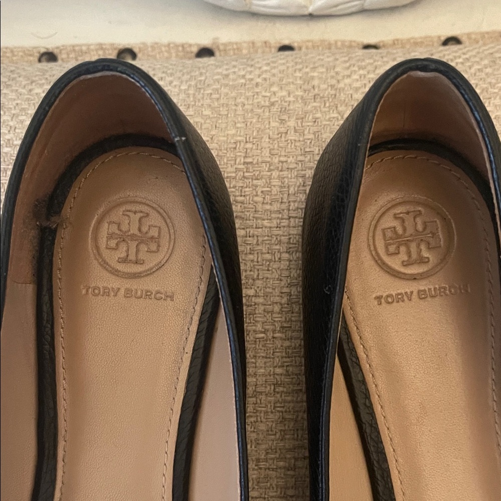 Tory Burch Black Loafers with Gold Emblem - Picture 2 of 5
